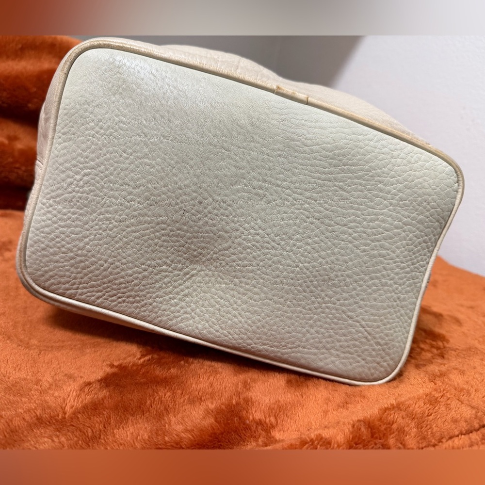 Authentic Dooney & Bourke Pebble Grain Portofino leather - Picture 12 of 16